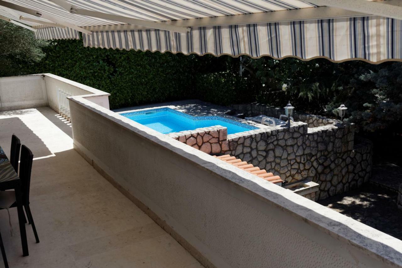 Villa Kovach Đảo Krk Ngoại thất bức ảnh